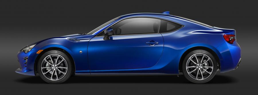 Toyota GT 86 2016 года  (US) (фото 23 из 30)